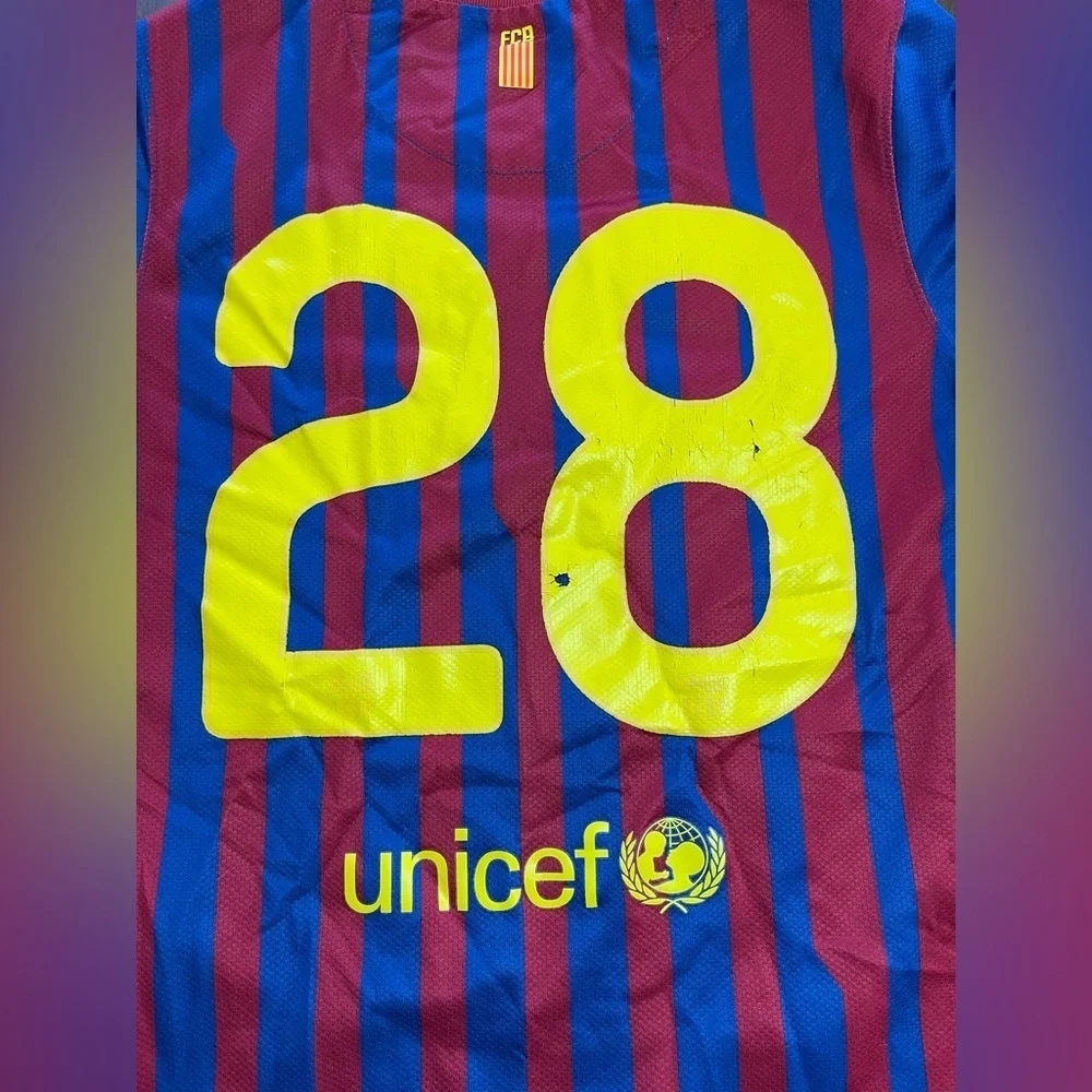 Nike Kids FC Barcelona 2011/2012 home football shirt